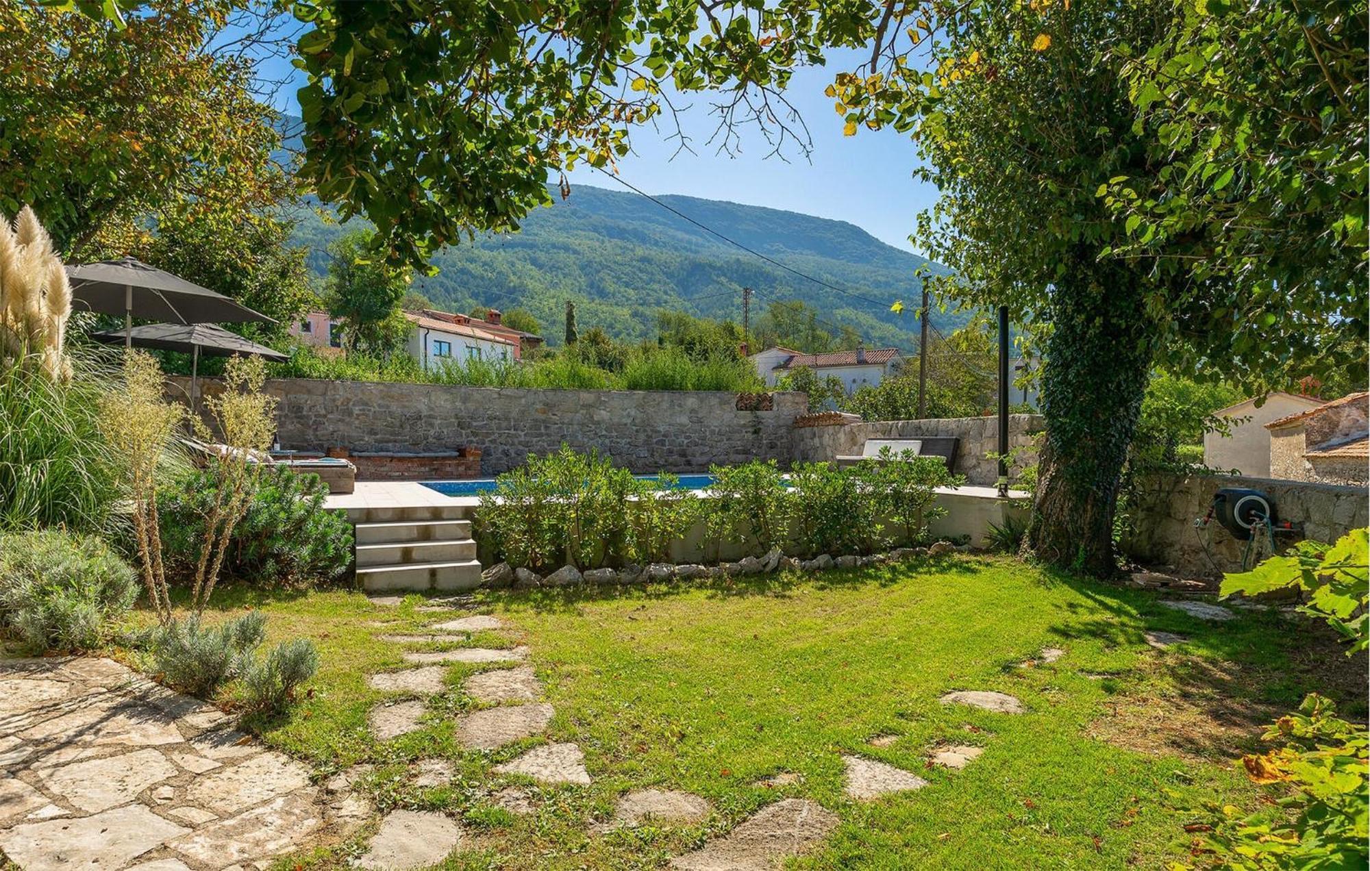 Villa Kozljak エクステリア 写真